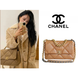 CHANEL 19 클래식 라지 백