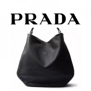 PRADA 라지 가죽 숄더백
