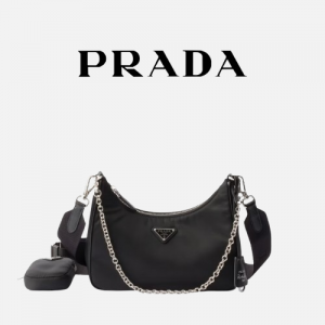 PRADA 리에디션 2005 리나일론 백