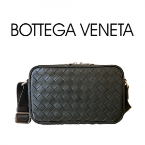 BOTTEGA VENETA 인트레치아토 카메라 백
