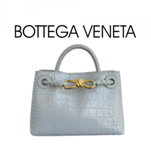 BOTTEGA VENETA 미니 안디아모 악어 가죽 백