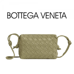 BOTTEGA VENETA 미니 루프 카메라 백