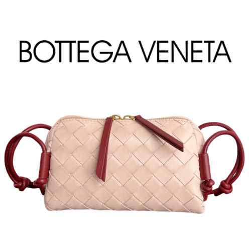 BOTTEGA VENETA 인트레치아토 콘서트 파우치