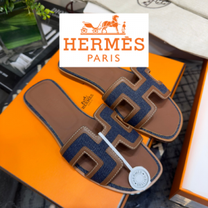 HERMES ORAN 샌들