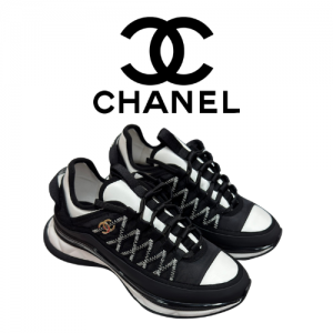 CHANEL 24B 블랙 스니커즈