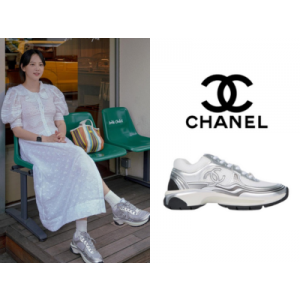 CHANEL 실버 혼 러닝 스니커즈_샤식스
