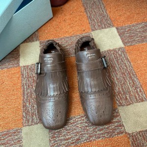 PRADA 셔플 프린지 가죽 로퍼