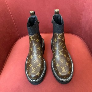 Louis Vuitton 클래식 마틴 부츠