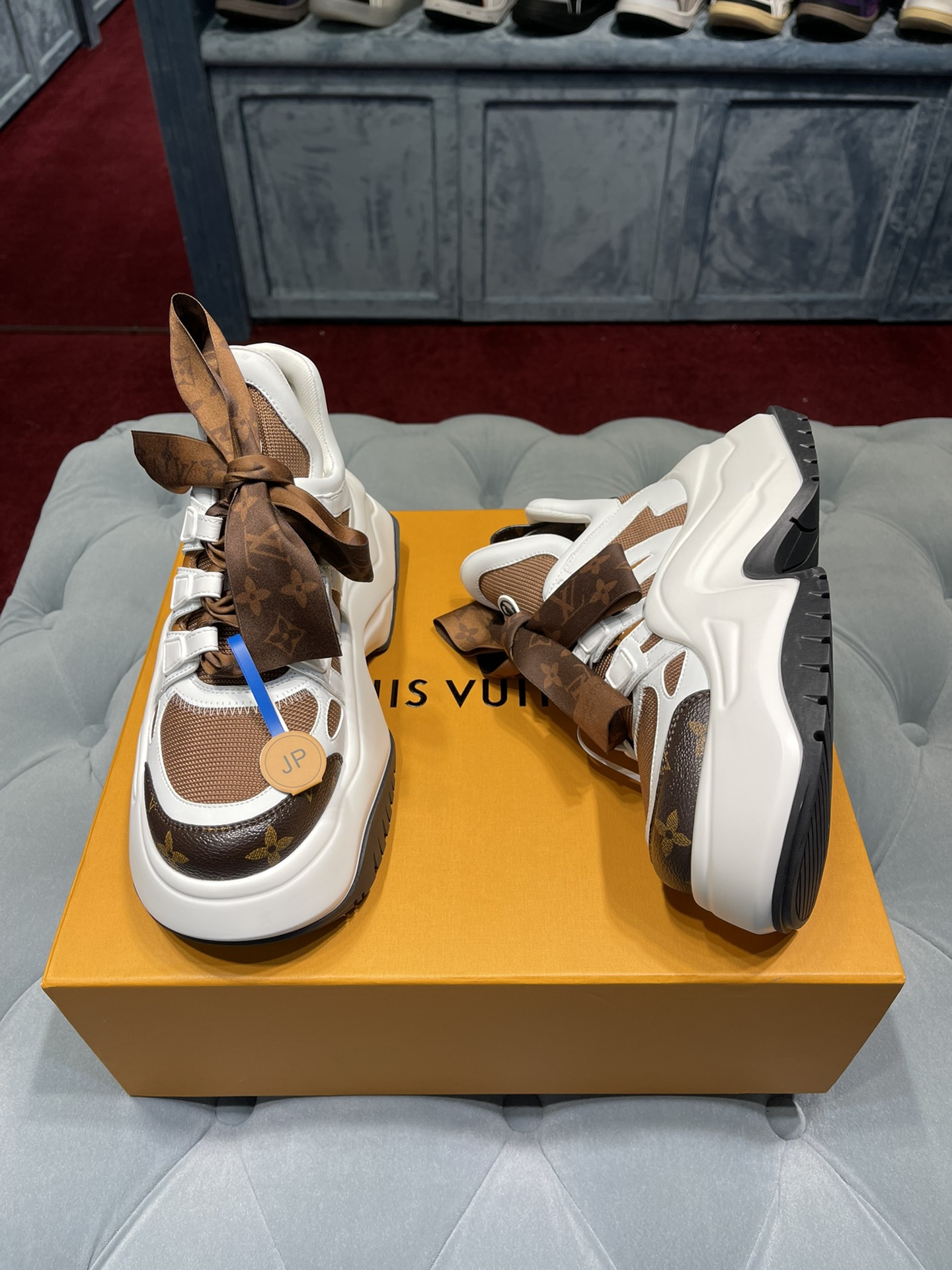 Louis Vuitton LV 아치라이트 2.0 플랫폼 스니커즈