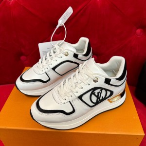 Louis Vuitton 네오 런 어웨이 스니커즈