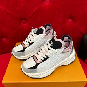 Louis Vuitton 런 55 스니커즈
