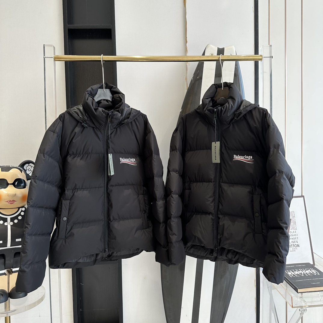 [남녀공용] Balenciaga 로고 프린트 다운 재킷