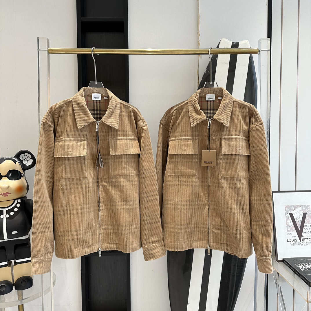 [남녀공용] Burberry 체크 코듀로이 자켓