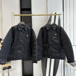 [남녀공용] PRADA 다운 점퍼