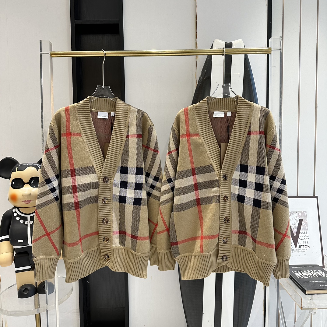 [남녀공용] Burberry BR 울 체크 가디건