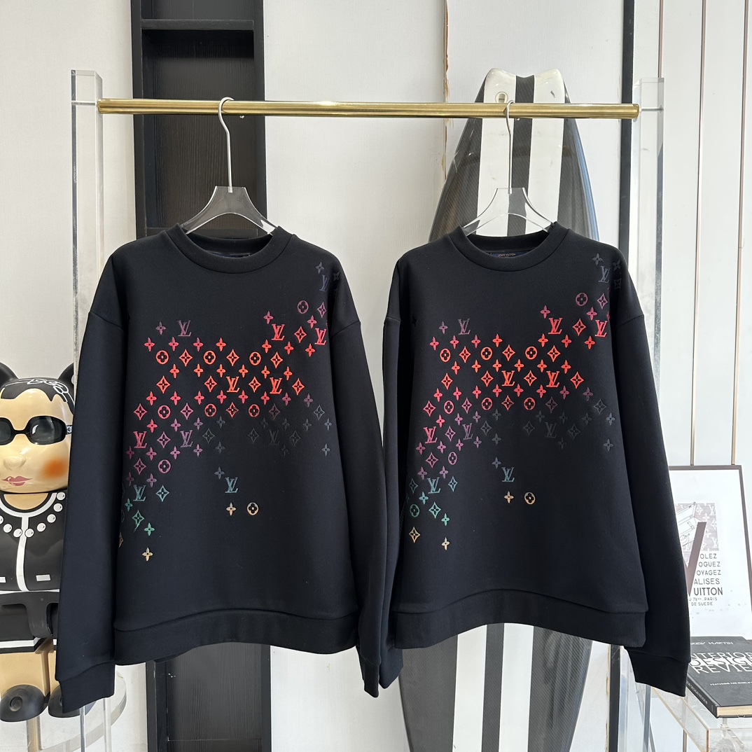 [남녀공용] Louis Vuitton LV 그라디언트 프린트 스웨트 셔츠