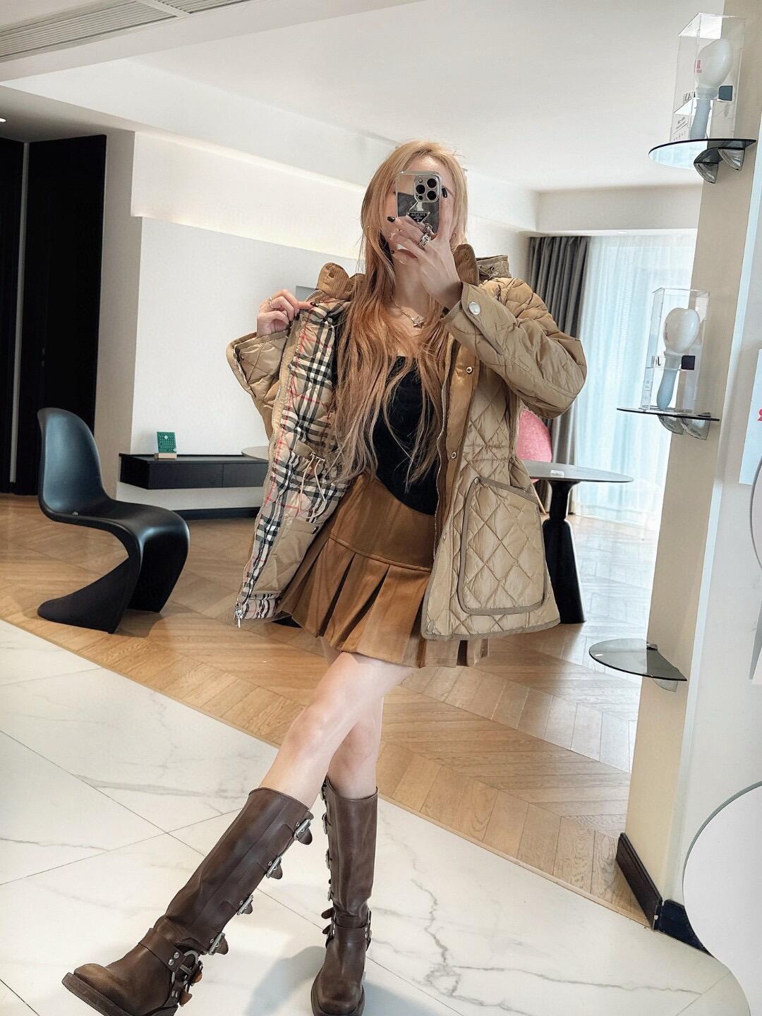 [WOMEN] Burberry 퀄팅 나일론 재킷