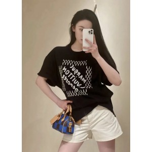 [남녀공용] Louis Vuitton LV 자수 장식 코튼 티셔츠