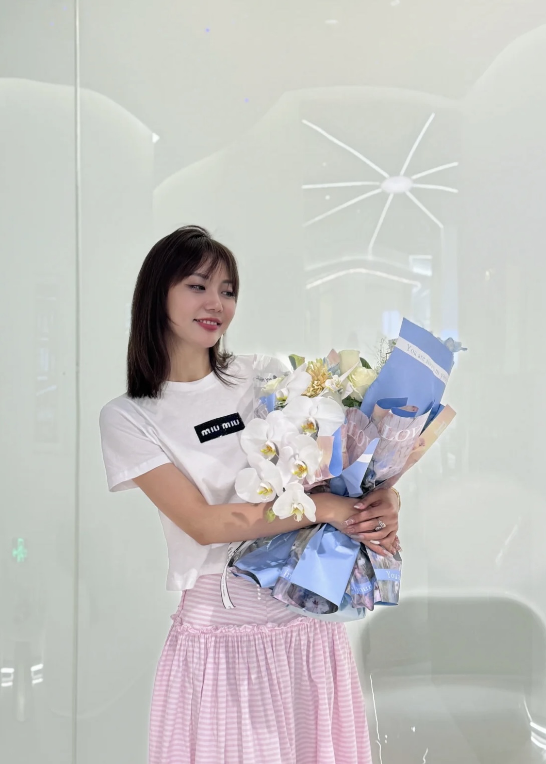 [WOMEN] MIU MIU 시퀸 코튼 크롭 티셔츠