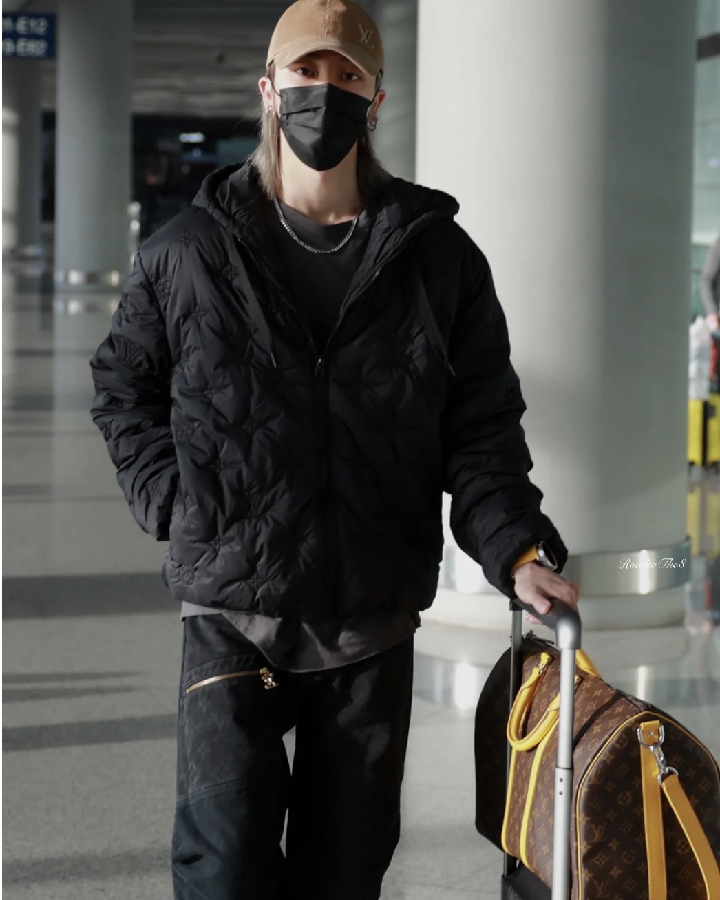 [남녀공용] Louis Vuitton LV 모노그램 후드 튜닉 패딩 자켓