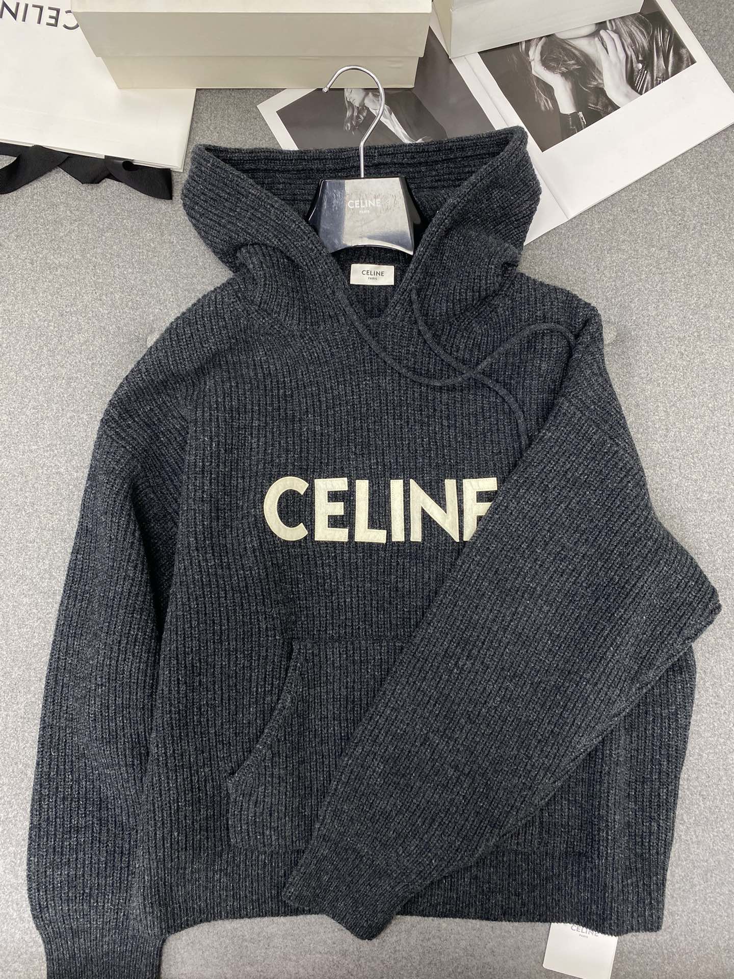 [남녀공용] CELINE 골지 울 후드 니트웨어