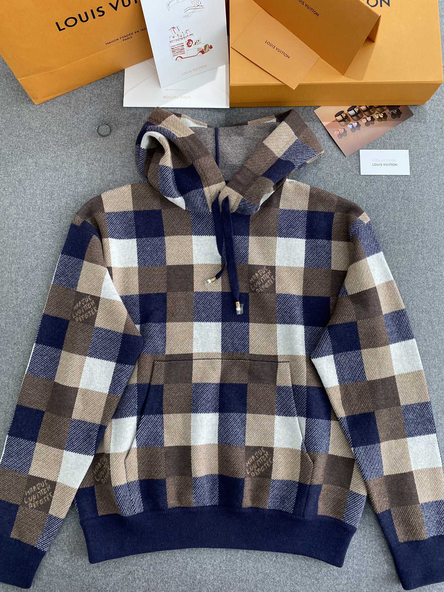 [남녀공용] Louis Vuitton LV 체커보드 캐시미어 블렌드 후드 니트