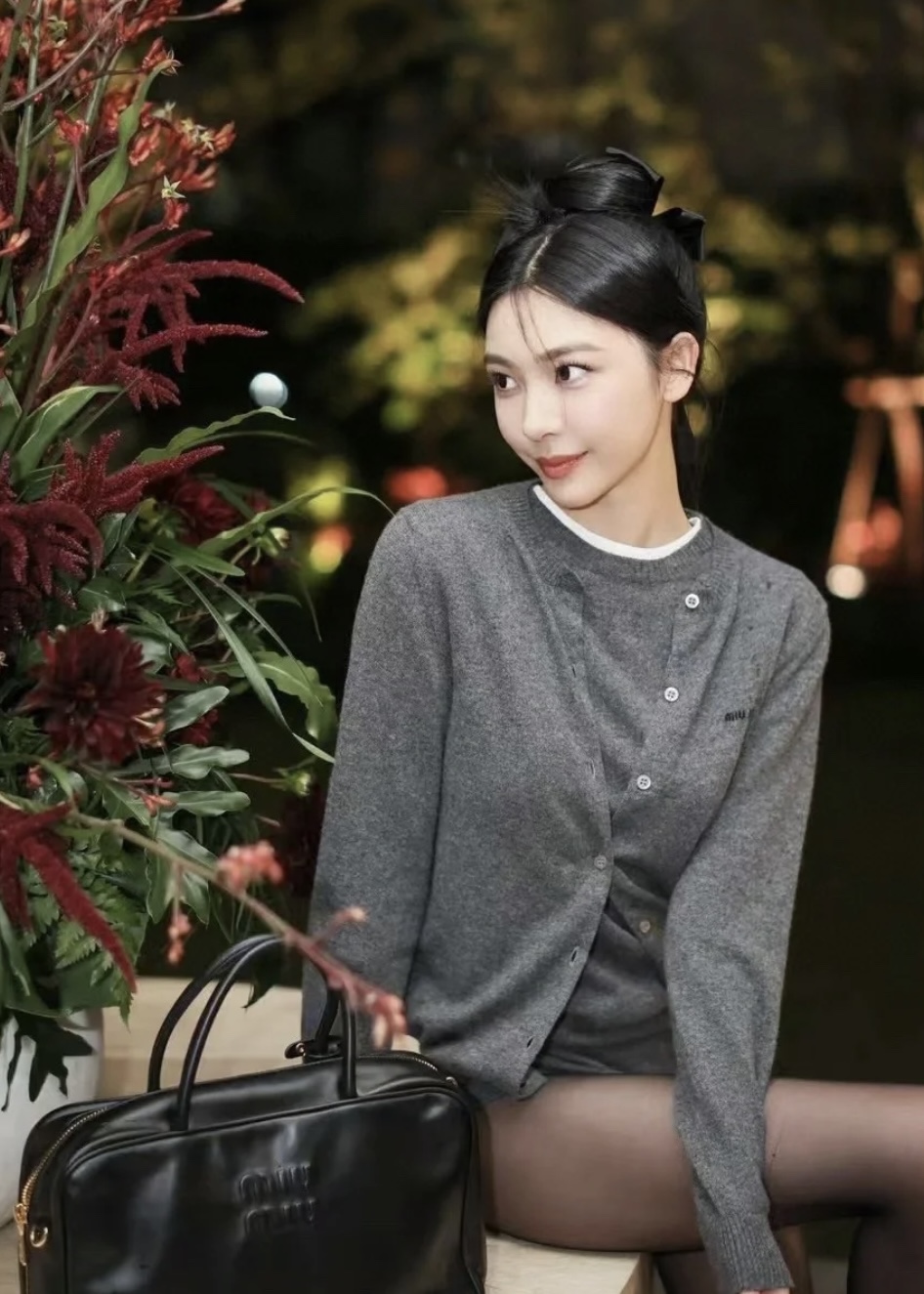 [WOMEN] MIU MIU 캐시미어 니트 가디건