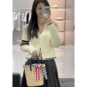 [WOMEN] Thom Browne 클래식 4bar 브이넥 가디건