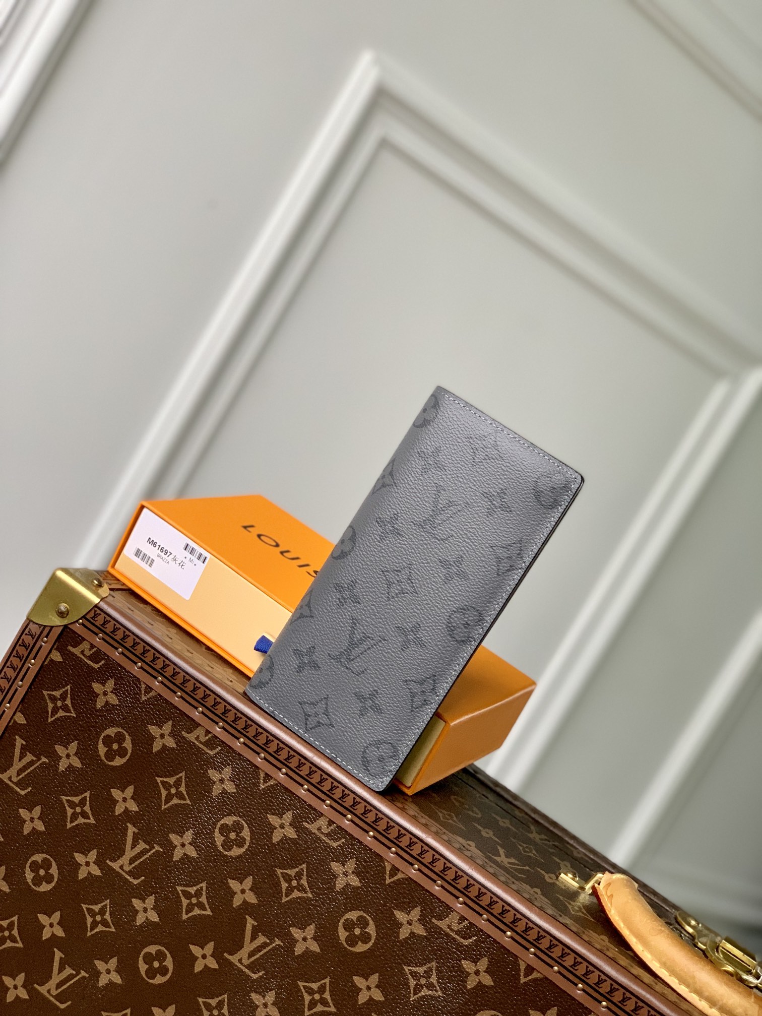 LOUIS VUITTON 모노그램 플랩 장지갑