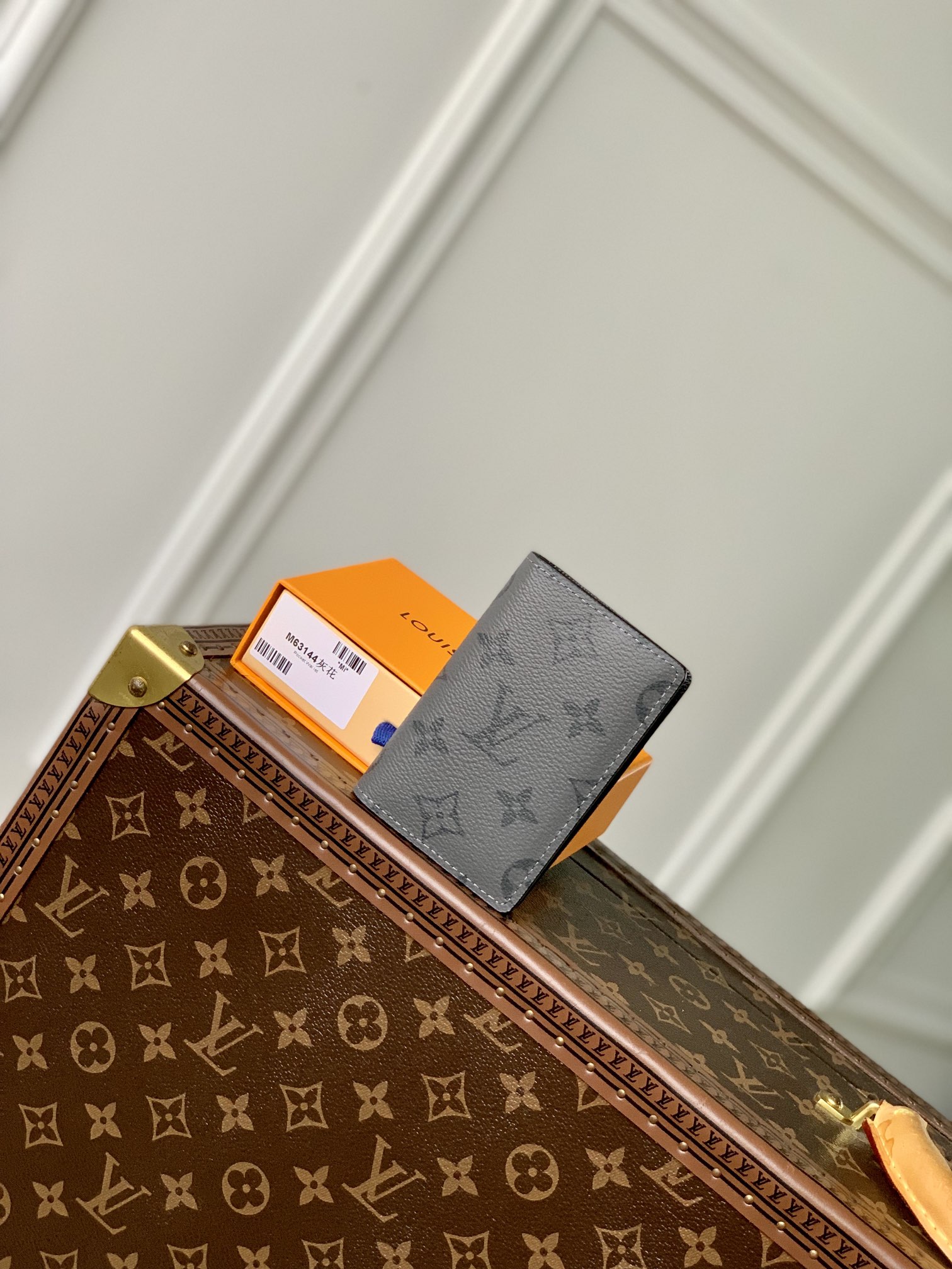 LOUIS VUITTON 모노그램 플랩 카드지갑