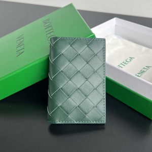 BOTTEGA VENETA 플랩 카드 지갑