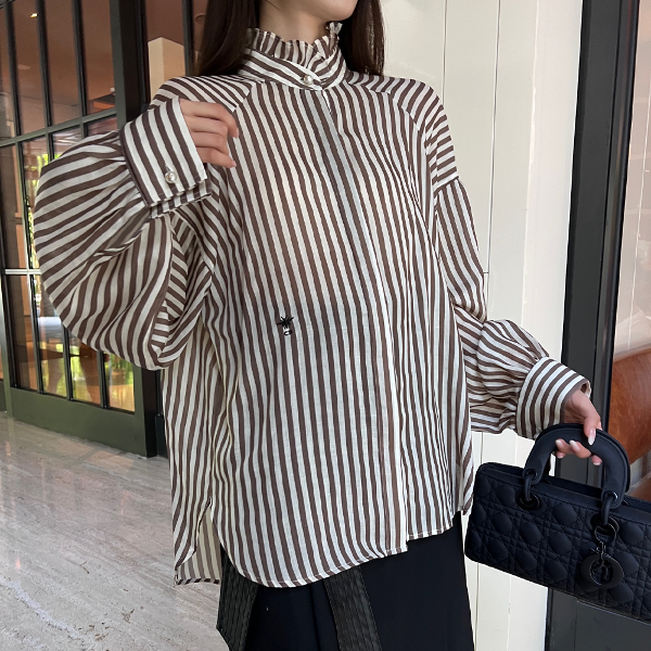 [WOMEN] DIOR 24FW 꿀벌 자수 로고 스트라이프 셔츠