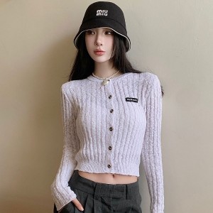 [WOMEN] MIU MIU 24FW 스몰로고 라운드넥 가디건