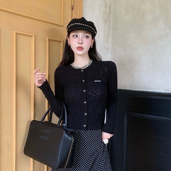[WOMEN] MIU MIU 24FW 스몰로고 라운드넥 가디건