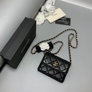 CHANEL 체인 카드지갑
