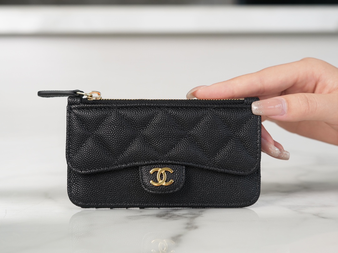 CHANEL 멀티플 카드홀더