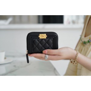 CHANEL BOY 빈티지 캐비어 지퍼 동전 지갑