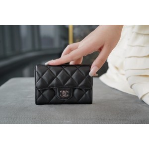 CHANEL 클래식 램스킨 카드 지갑