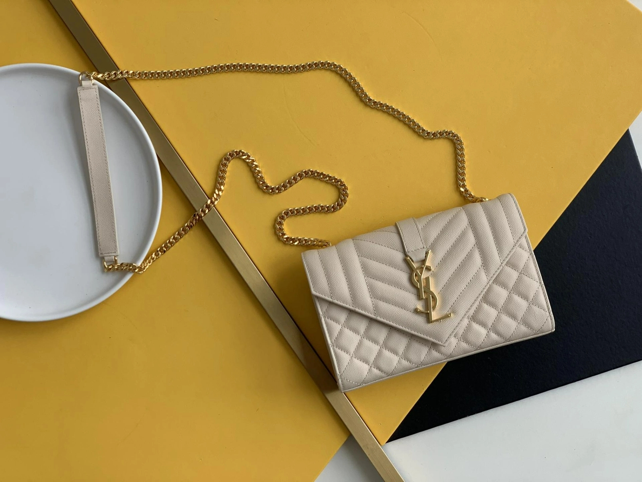 SAINT LAURENT 엔벨로프 스몰 백