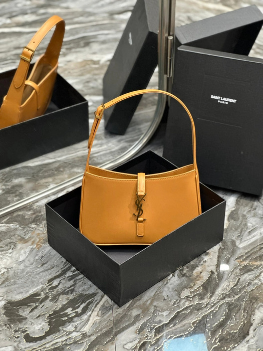 SAINT LAURENT LE 5 A 7 호보 백