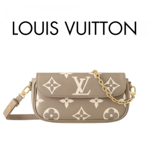 LOUIS VUITTON 월릿 온 체인 아이비