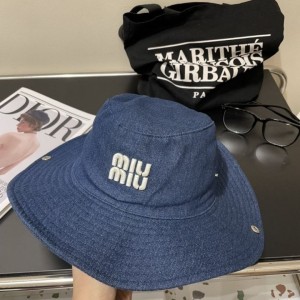MIU MIU 데님 자수패치 버킷햇