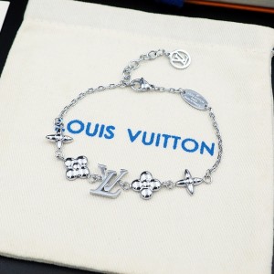 LOUIS VUITTON_베이비 루이 팔찌_M1525A