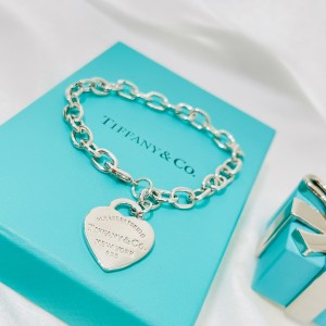 TIFFANY&CO_리턴투티파니 하트태그 팔찌