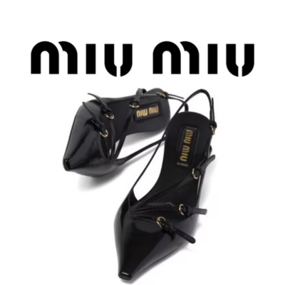 [225~260] MIU MIU 버클 브러쉬드 가죽 슬링백 펌프스